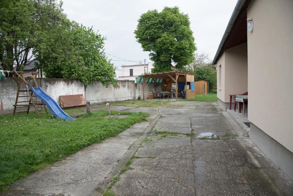 Ubytovani Sykora Apartments Velky Meder Exterior photo